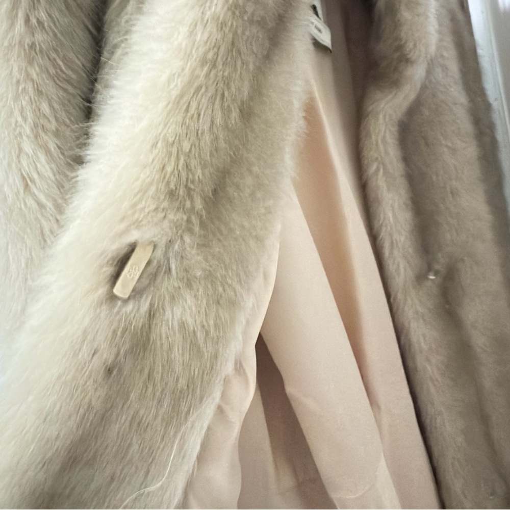 Women's Cream Teddy Jacket - Picture 11 of 14